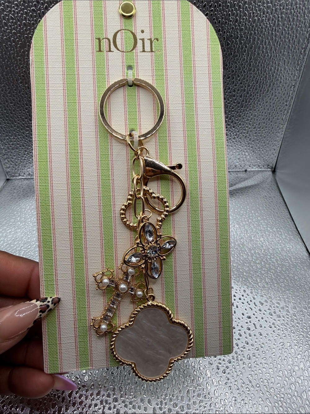 nOir Jewelry Gold Tone Floral & Clover Keychain with Mother-of-Pearl Accent